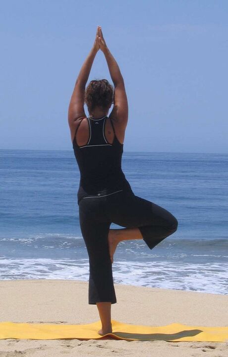 Yoga Bam Pose fir Gewiichtsverloscht